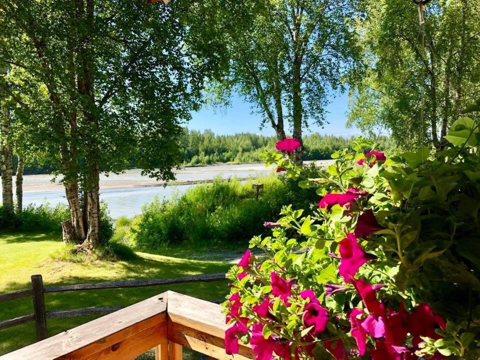 Susitna River Lodging, Riverside Cabins Talkeetna Eksteriør bilde